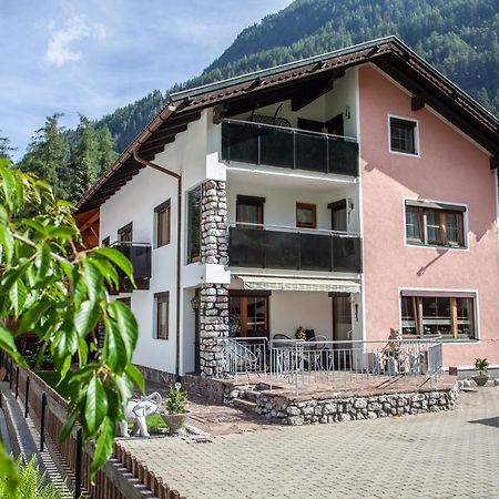 Haus Hrabovsky Apartment Längenfeld Екстериор снимка