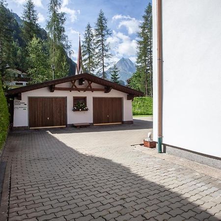 Haus Hrabovsky Apartment Längenfeld Екстериор снимка
